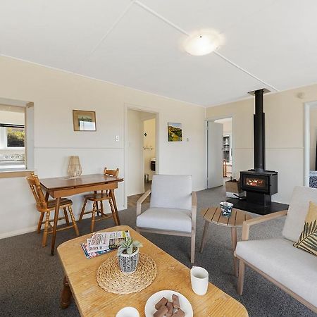 The Green Trout - Paraparaumu Beach Holiday Home Dış mekan fotoğraf