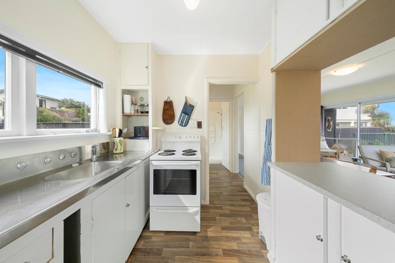 The Green Trout - Paraparaumu Beach Holiday Home Dış mekan fotoğraf